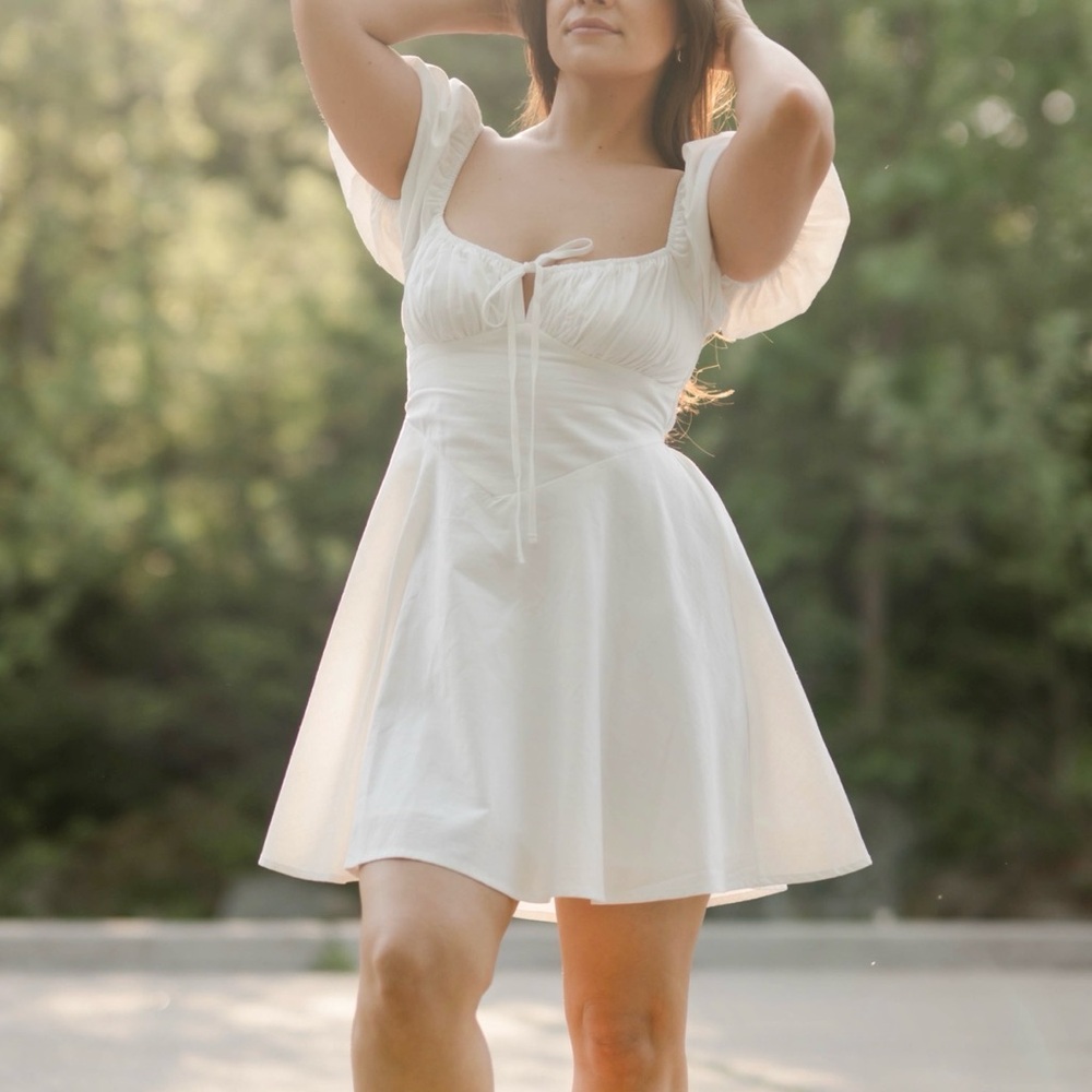 Petal & Pup White Eliska Mini Dress with Puff Sleeves